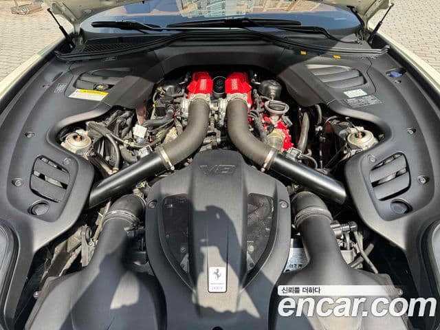 Ferrari GTC4 루쏘 T 3.9 V8, 2020 6