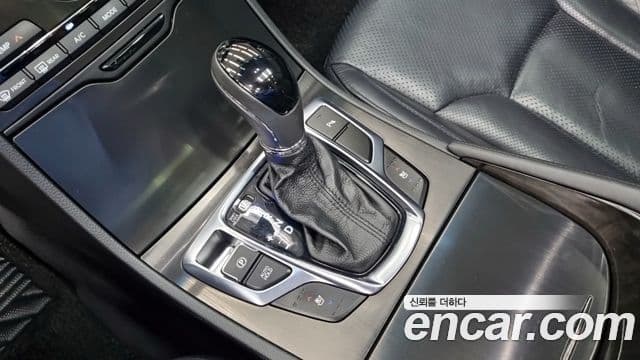 Hyundai Grandeur HG Modern, 2016 9