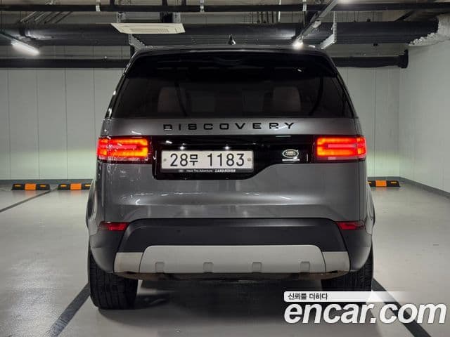 Land Rover Discovery 5 3.0 TD6 HSE, 2017 4