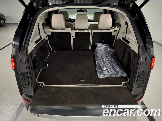 Land Rover Discovery 5 3.0 TD6 HSE, 2017 18