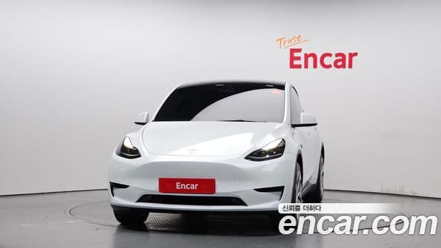 Tesla модель Y, 2023 3
