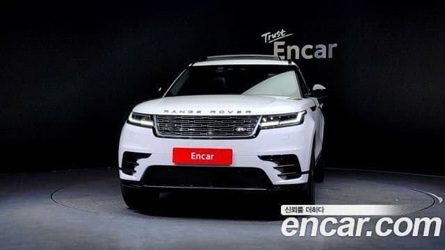 Land Rover Range Rover Velar 2.0 P250 Dynamic SE, 2025 3