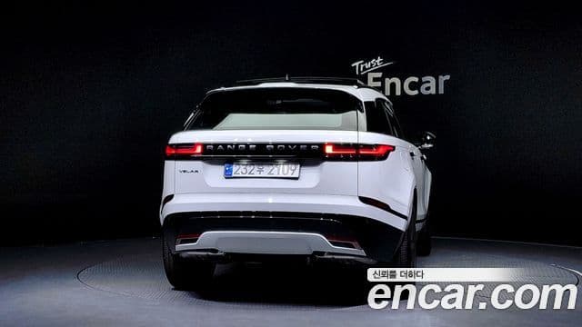 Land Rover Range Rover Velar 2.0 P250 Dynamic SE, 2025 4