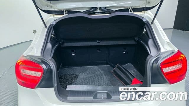 Mercedes-Benz A-класс W176 A200 CDI Night, 2014 20