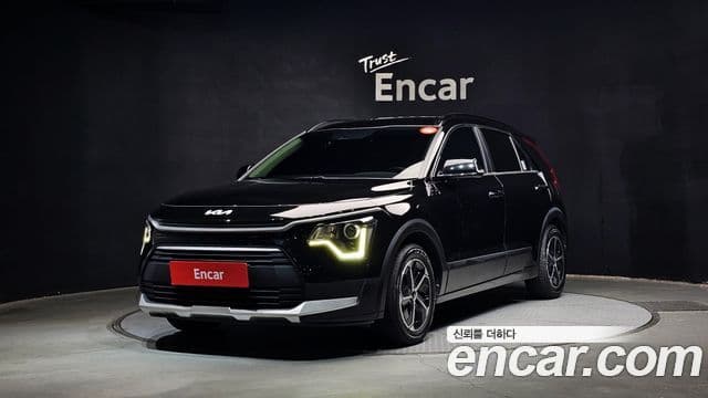 Kia D All New Niro Prestige, 2022 1
