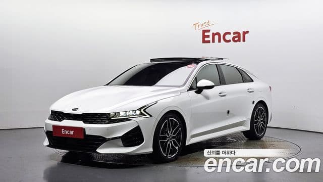 Kia K5 3세대 Signature, 2021 1
