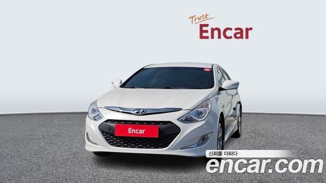 Hyundai Sonata гибрид Modern, 2014 3