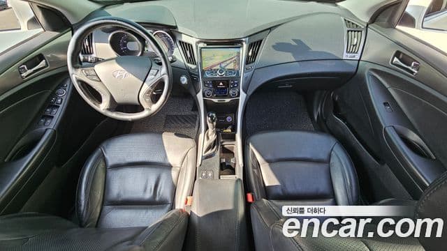 Hyundai Sonata гибрид Modern, 2014 7