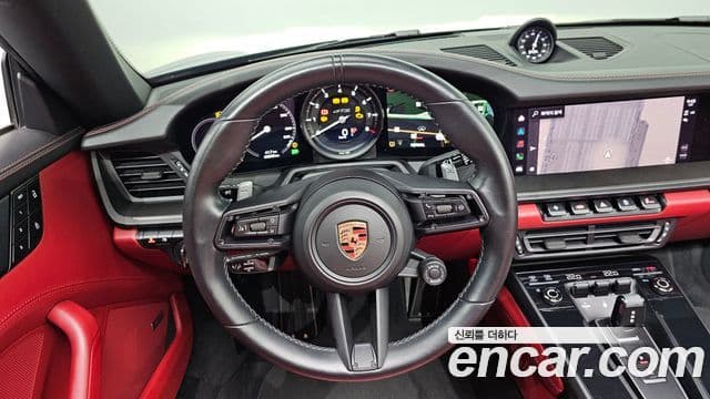 Porsche 911 (992) Carrera 4 GTS кабриолет, 2022 14