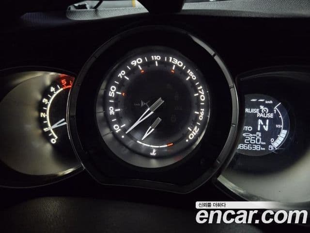 Ситроен / DS DS3 카브리오 1.6 BlueHDi So Chic, 2018 все фото