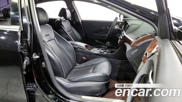 Hyundai Aslan Modern, 2015 11