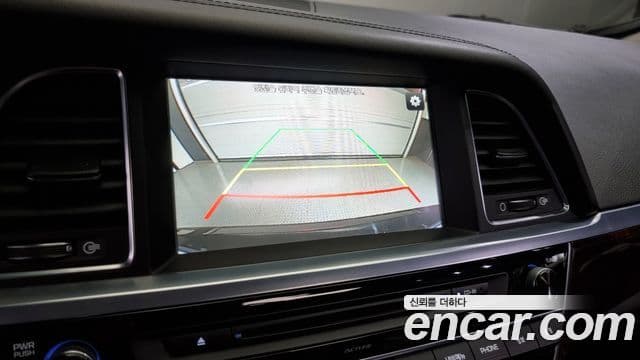 Hyundai Aslan Modern, 2015 15