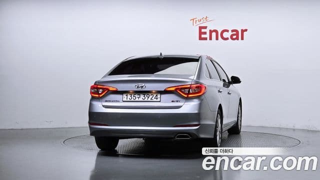 Hyundai LF Sonata 1.7 дизель Smart, 2016 4