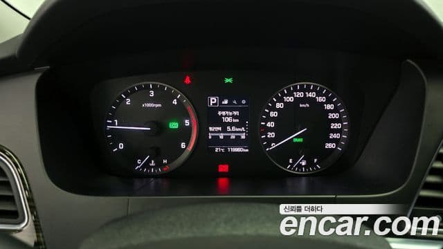 Hyundai LF Sonata 1.7 дизель Smart, 2016 8