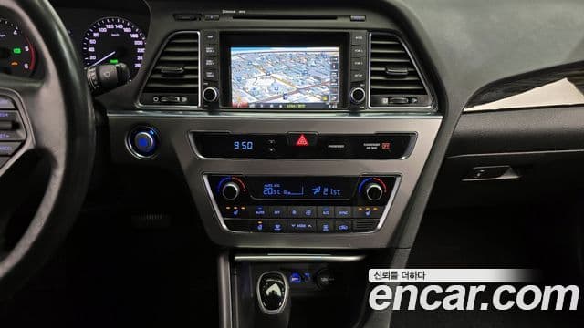 Hyundai LF Sonata 1.7 дизель Smart, 2016 16