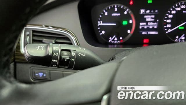 Hyundai LF Sonata 1.7 дизель Smart, 2016 18