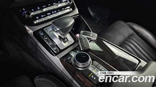 Genesis EQ900 Premium Luxury, 2018 9