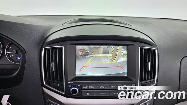 Hyundai The / новый New Grand Starex Modern, 2019 15