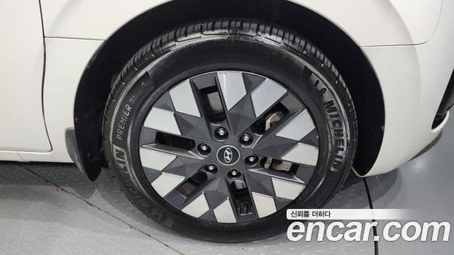 Hyundai Staria Prestige, 2023 все фото