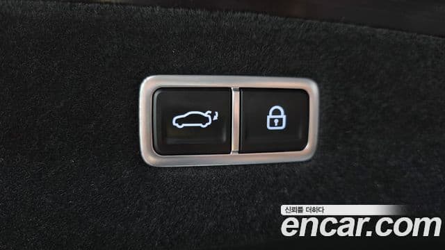 Genesis G90 (RS4) бензин 3.5 турбо AWD, 2023 19