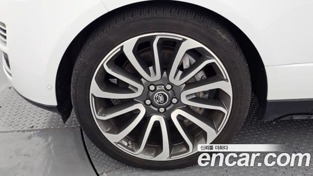 Land Rover Range Rover 4세대 4.4 SDV8 AB дизель, 2017 все фото