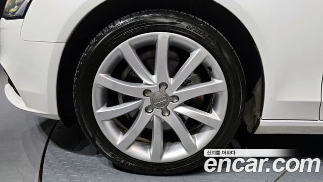 Audi New A4 B8, 2015 все фото