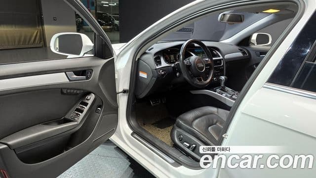 Audi New A4 B8, 2015 11