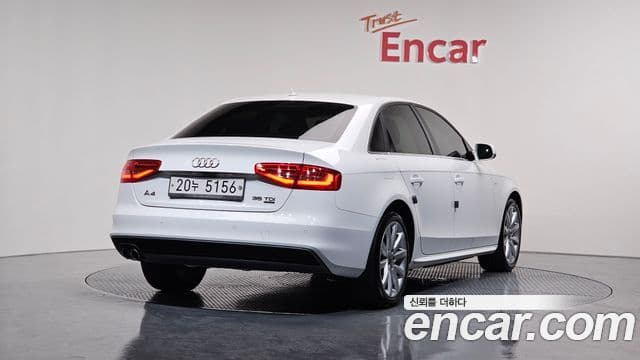 Audi New A4 B8, 2015 2