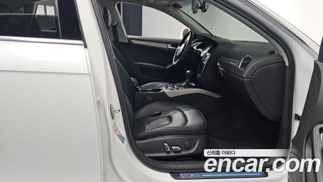 Audi New A4 B8, 2015 11