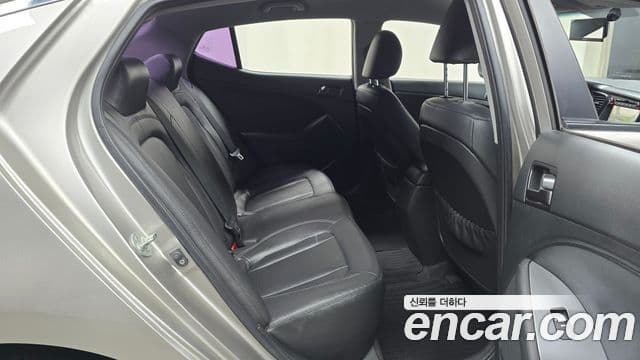 Kia K5 LPI Smart, 2013 12