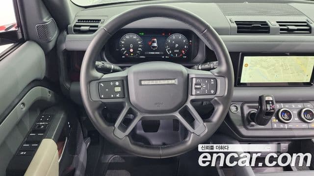 Land Rover Defender (L663) 110 P300 X-Dynamic SE, 2024 13