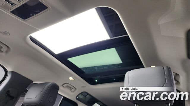 Land Rover Defender (L663) 110 P300 X-Dynamic SE, 2024 19