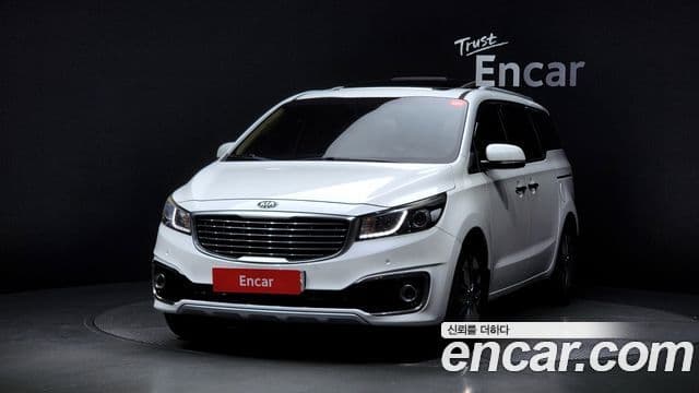 Kia All New Carnival Prestige, 2015 1