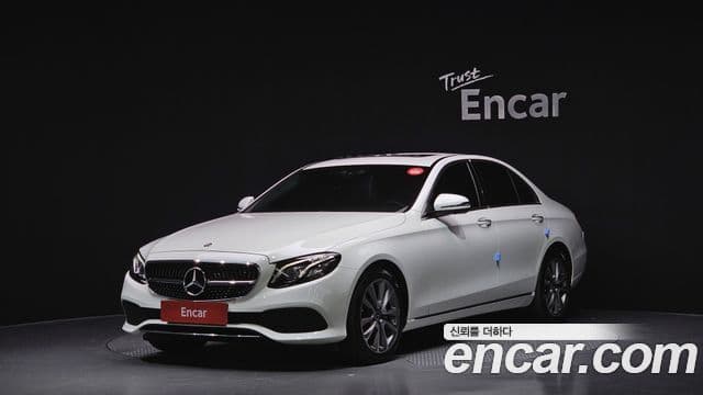 Mercedes-Benz E-класс W213 Avantgarde, 2019 1