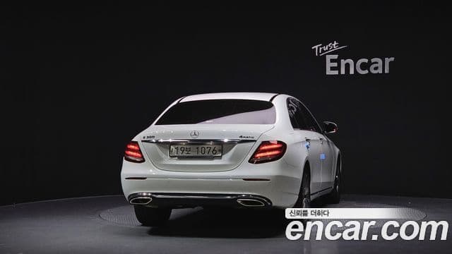 Mercedes-Benz E-класс W213 Avantgarde, 2019 4