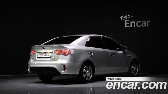 Kia Forte высший класс, 2011 2