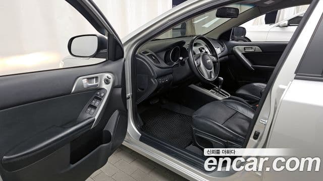 Kia Forte высший класс, 2011 10
