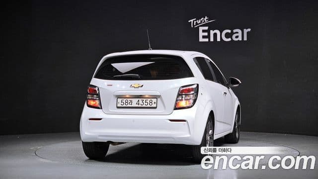 Chevrolet(GM대우) The / новый New 아베오 хэтчбек 1.4 турбо LT, 2017 4