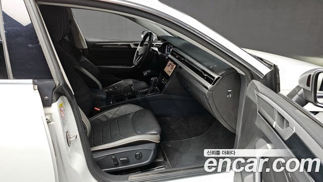 Volkswagen 아테온 2.0 TDI Prestige 4모션, 2022 11