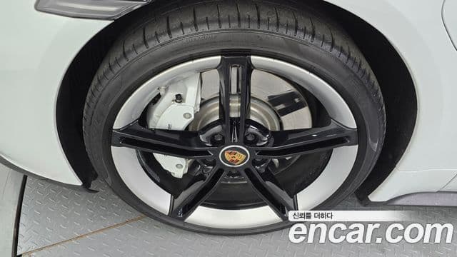 Porsche 타이칸 турбо, 2021 все фото