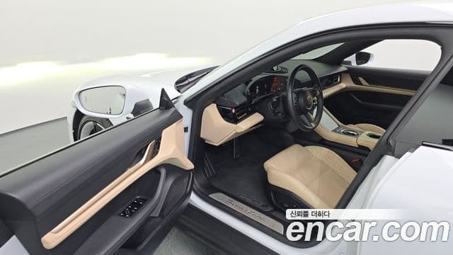 Porsche 타이칸 турбо, 2021 10