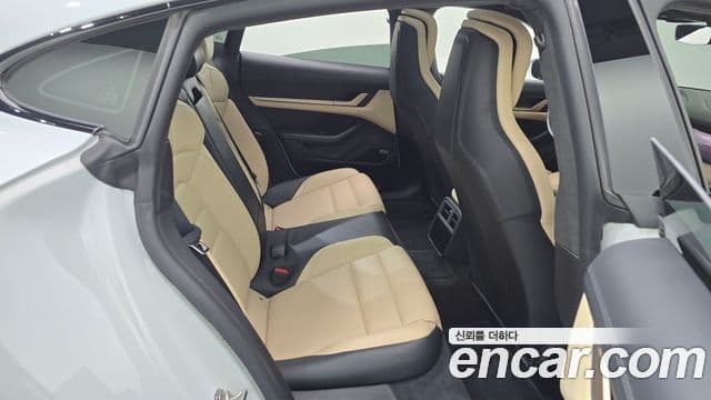 Porsche 타이칸 турбо, 2021 12