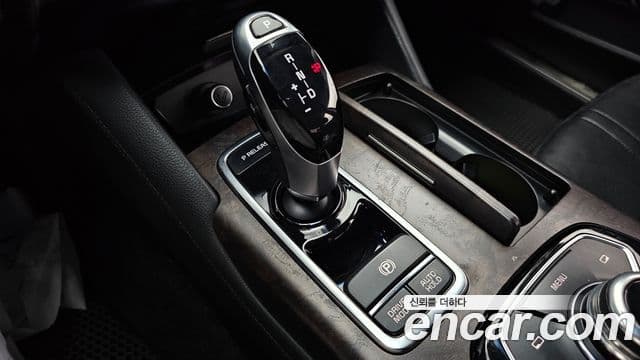 Kia K9 Special, 2013 9