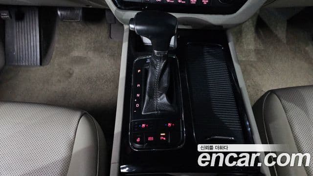 Kia All New Carnival Prestige, 2017 9