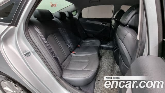 Hyundai LF Sonata Premium, 2015 19