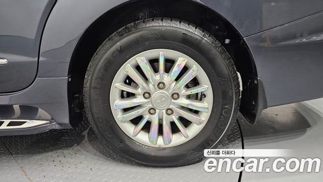 KG모빌리티(SsangYong) Korando 투리스모 4WD TX 9인승, 2016 все фото