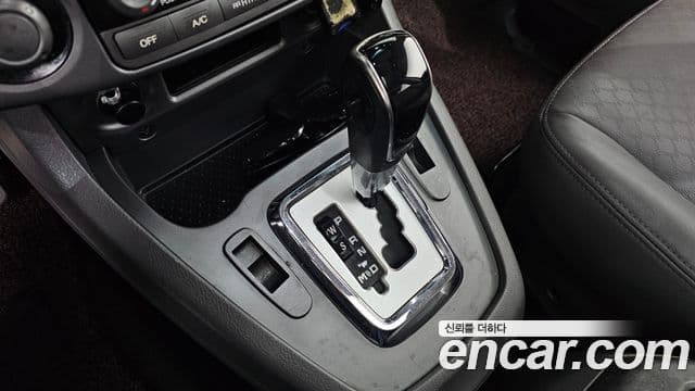 KG모빌리티(SsangYong) Korando 투리스모 4WD TX 9인승, 2016 9