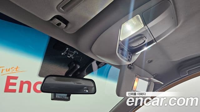 KG모빌리티(SsangYong) Korando 투리스모 4WD TX 9인승, 2016 16