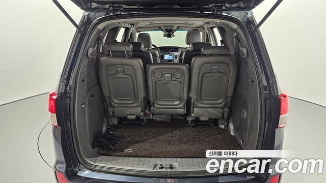 KG모빌리티(SsangYong) Korando 투리스모 4WD TX 9인승, 2016 20