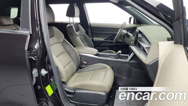 KG모빌리티(SsangYong) Torres T7, 2024 11